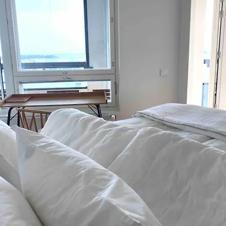 Goldfinger Saunallinen Kaksio Merinaekoealalla 11 Krs *